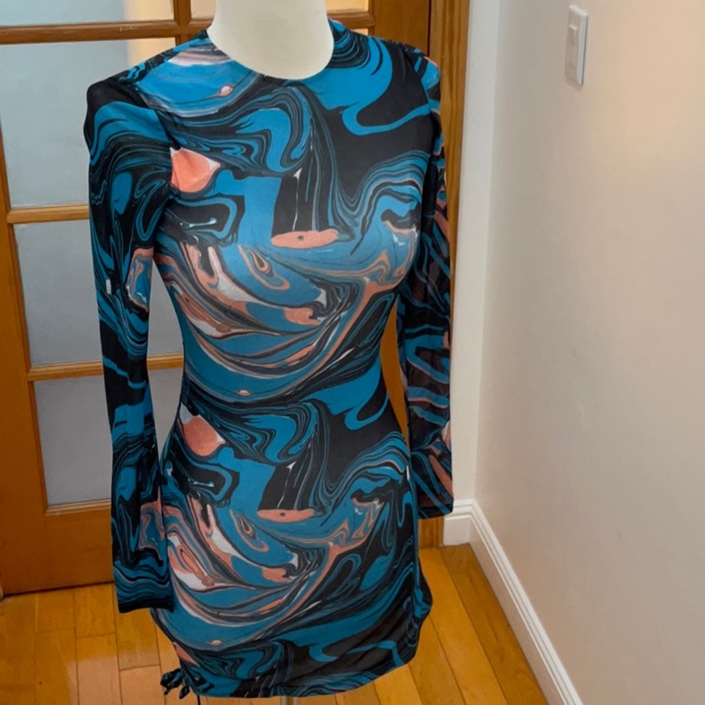 Superdown Katya Ruched Mini Dress Size: XS - Picture 5 of 11